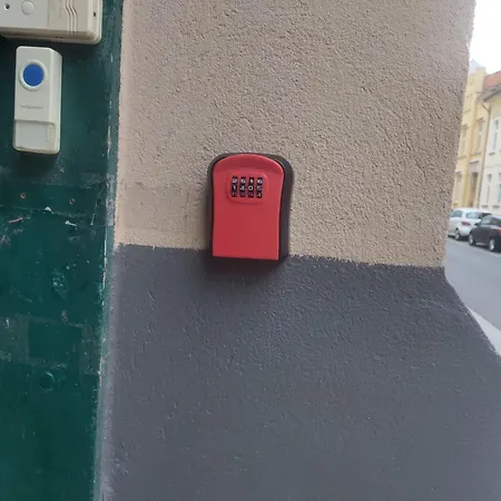 Ferienwohnung Mit Garten Zentrumsnah *
